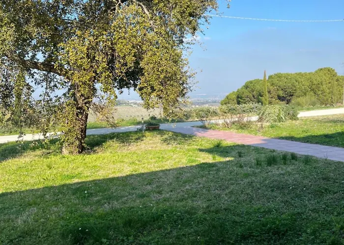 Podere Baratta E Cantina Agroturismo
